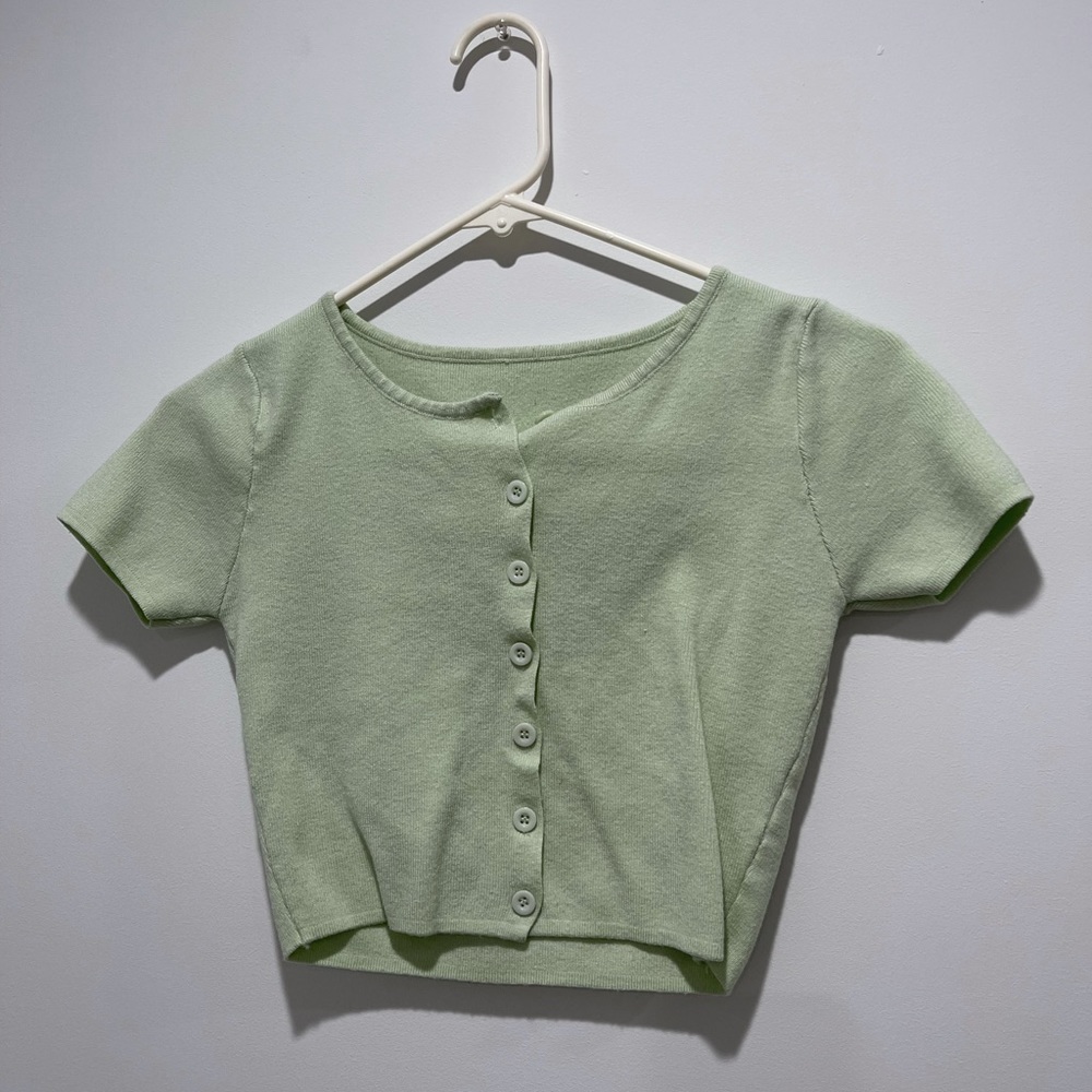 Green crop cardigan